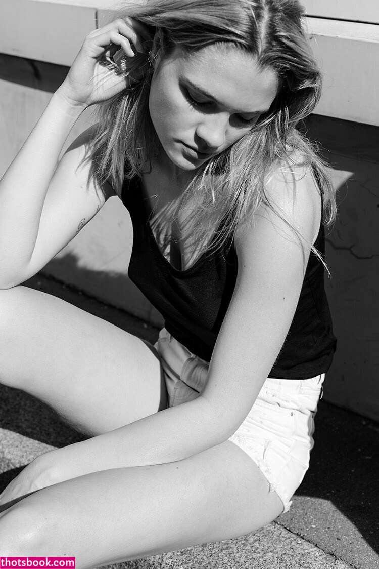 Eva Biechy Photo #26