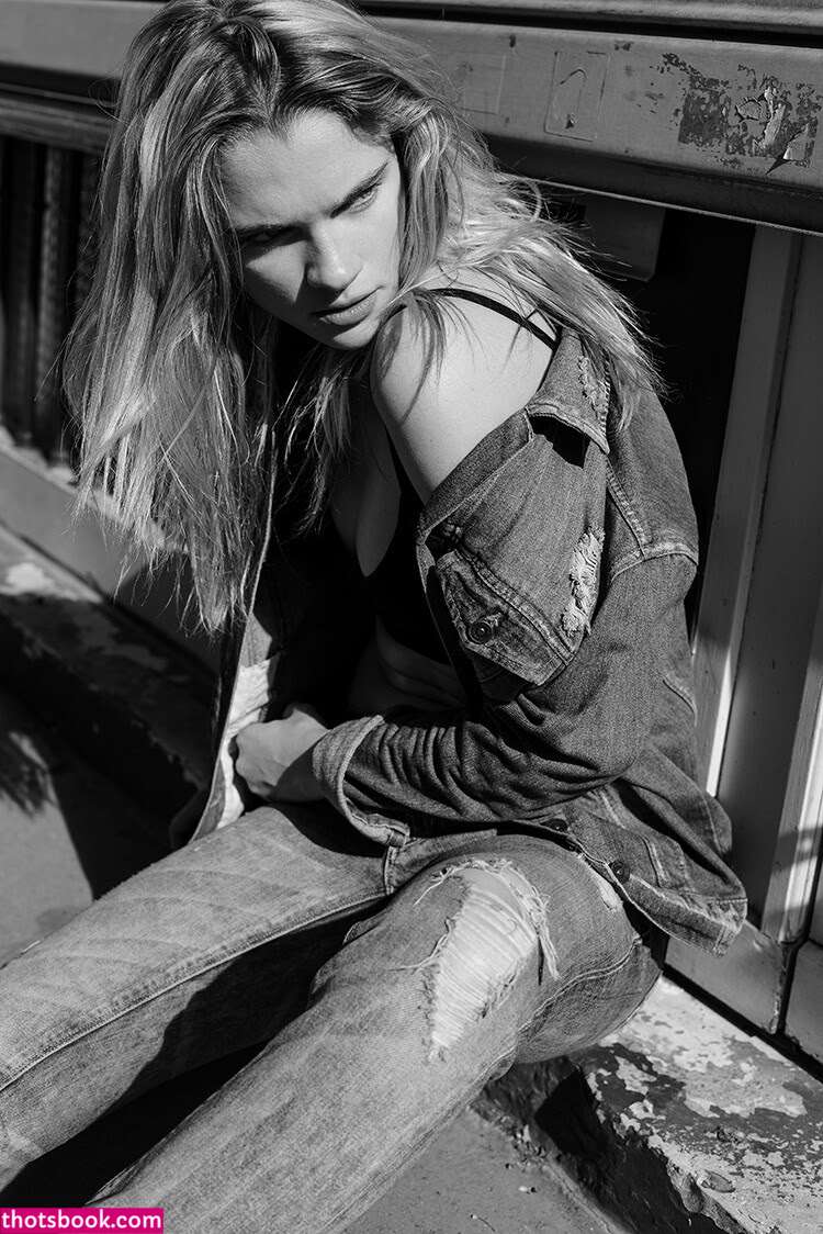 Eva Biechy Photo #27