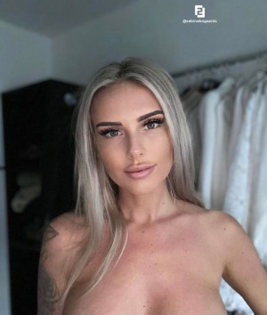 Sebine Bogaards Photo #13