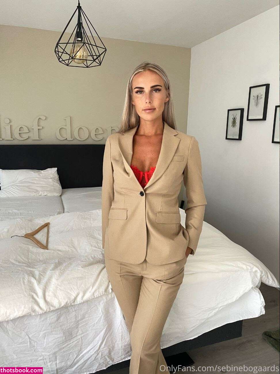 Sebine Bogaards Photo #39