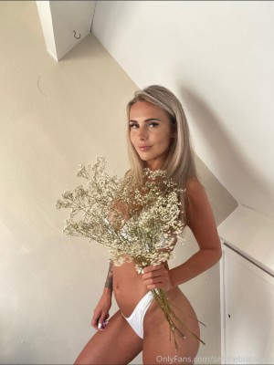 Sebine Bogaards Photo #44