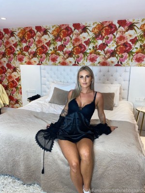 Sebine Bogaards Photo #47