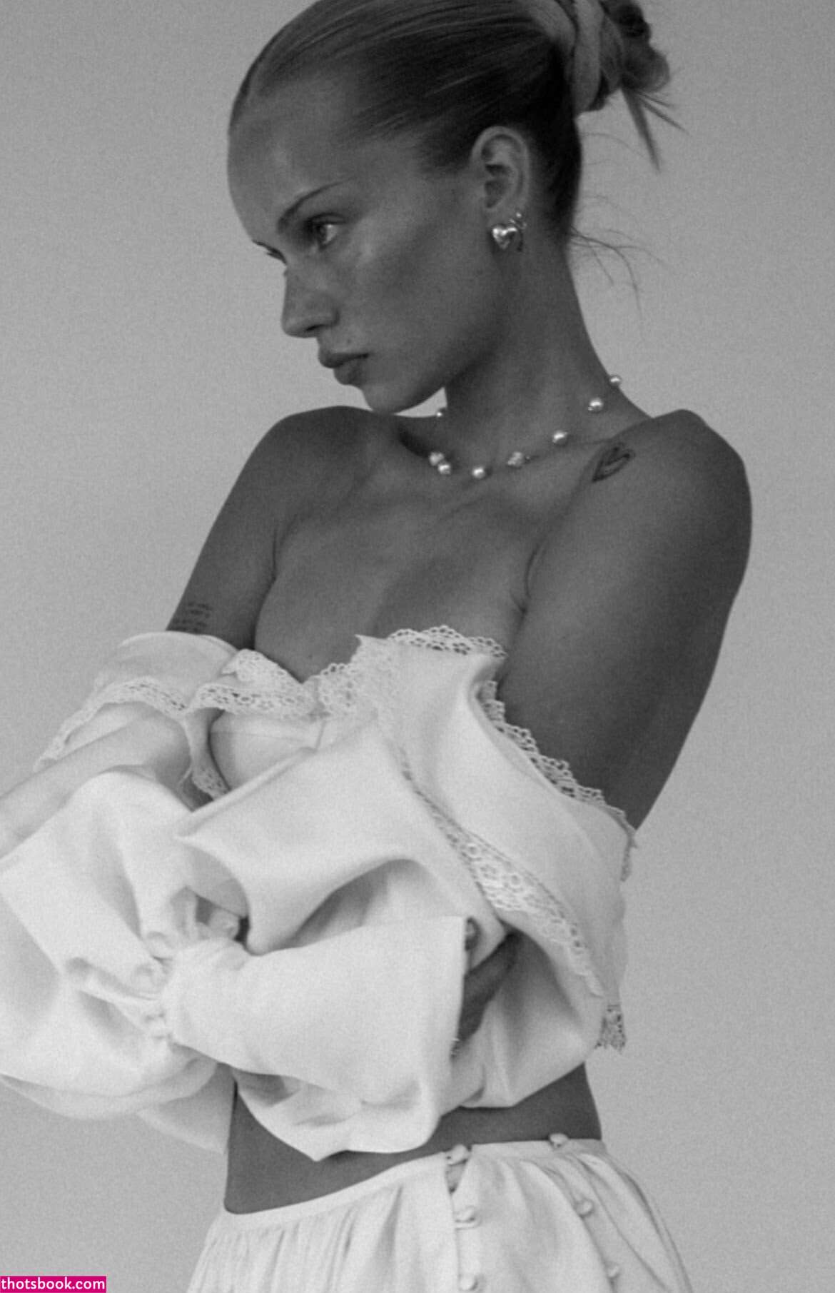 Lindsay Vrckovnik Linmick Photo #24