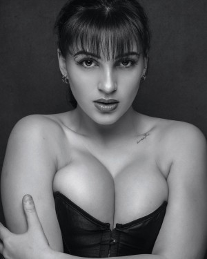 Marion Ducarne Photo #2