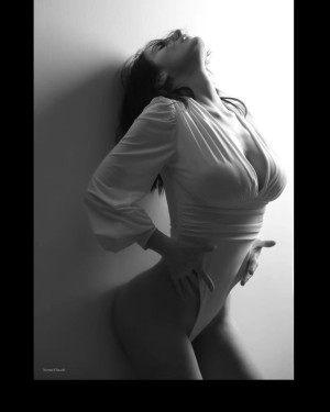 valeriaflagella Photo #18