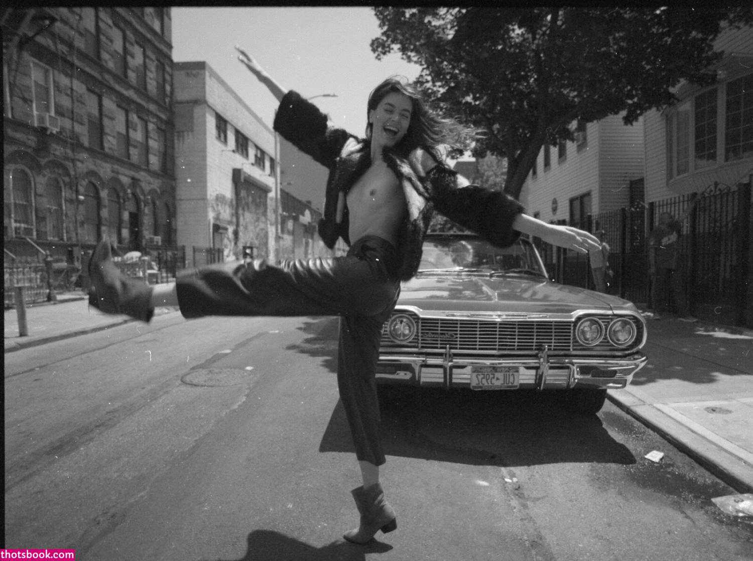 Jessica Clements Photo #27