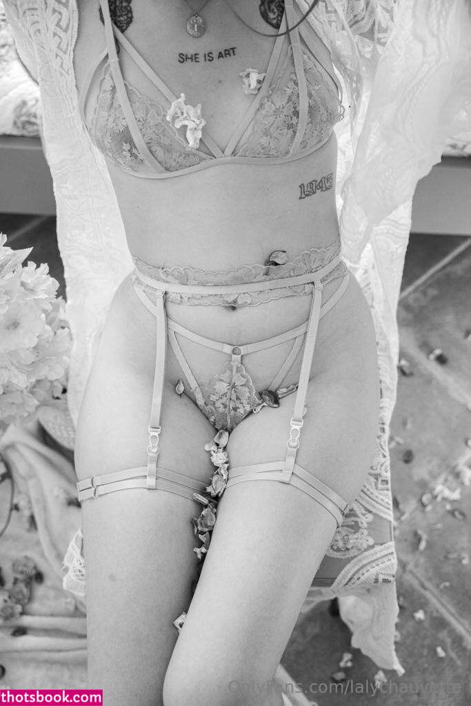 lalychauvette Photo #4