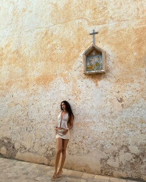 Marie Teissonniere Photo #4