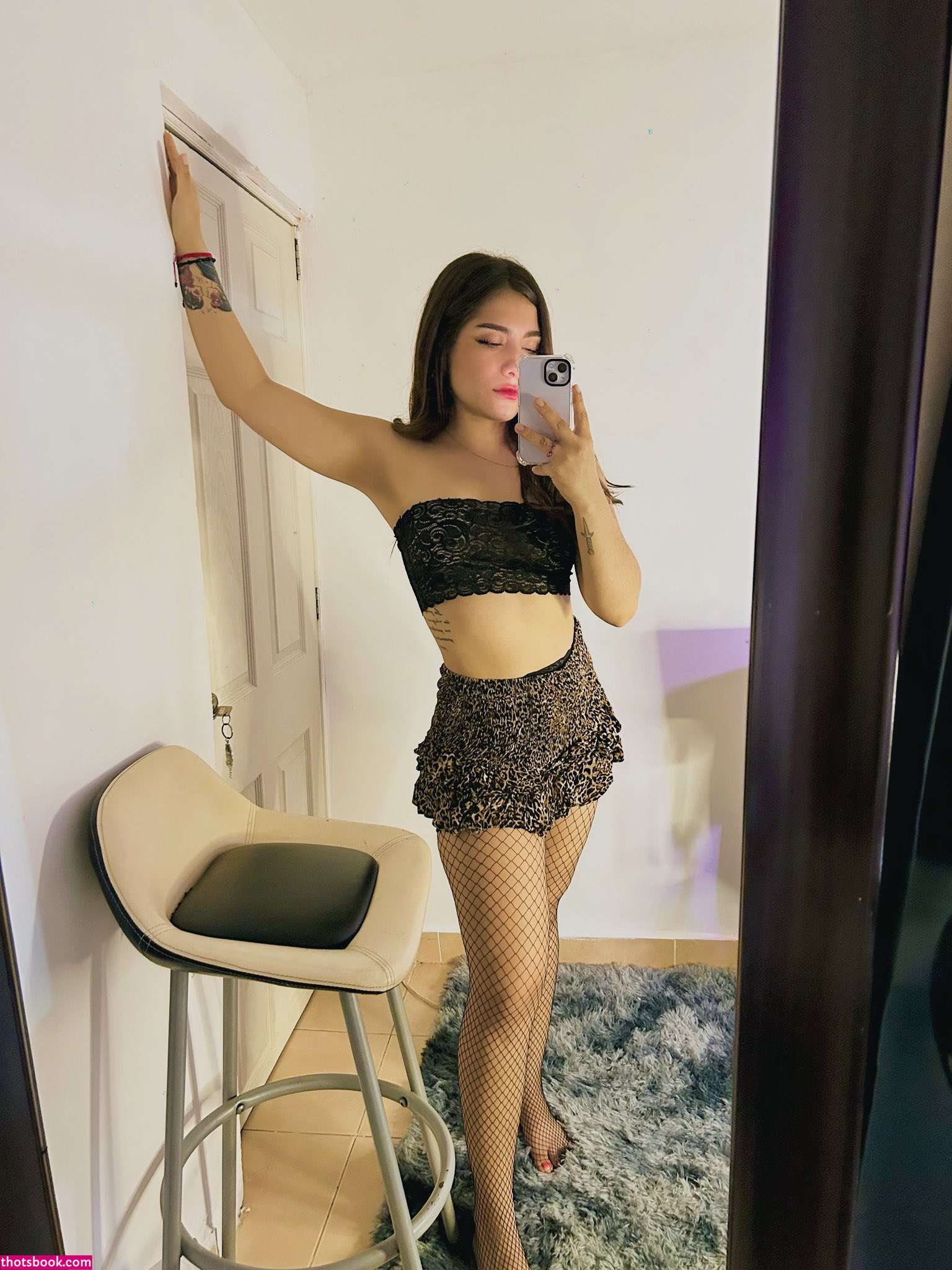 Nicole Navarrete Photo #19