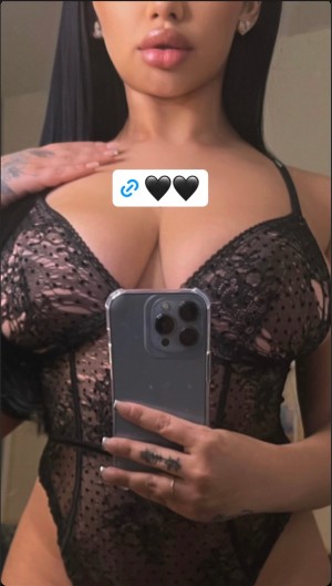 Alanamarriee Photo #9