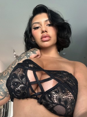 Alanamarriee Photo #15