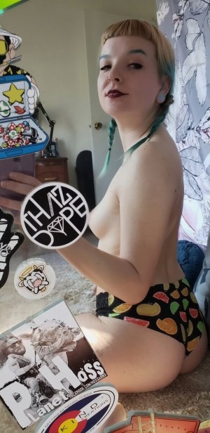 sweetfaebelle Photo #27