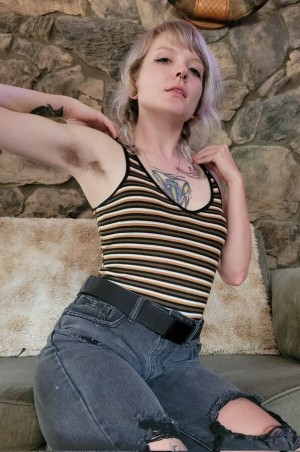 sweetfaebelle Photo #30