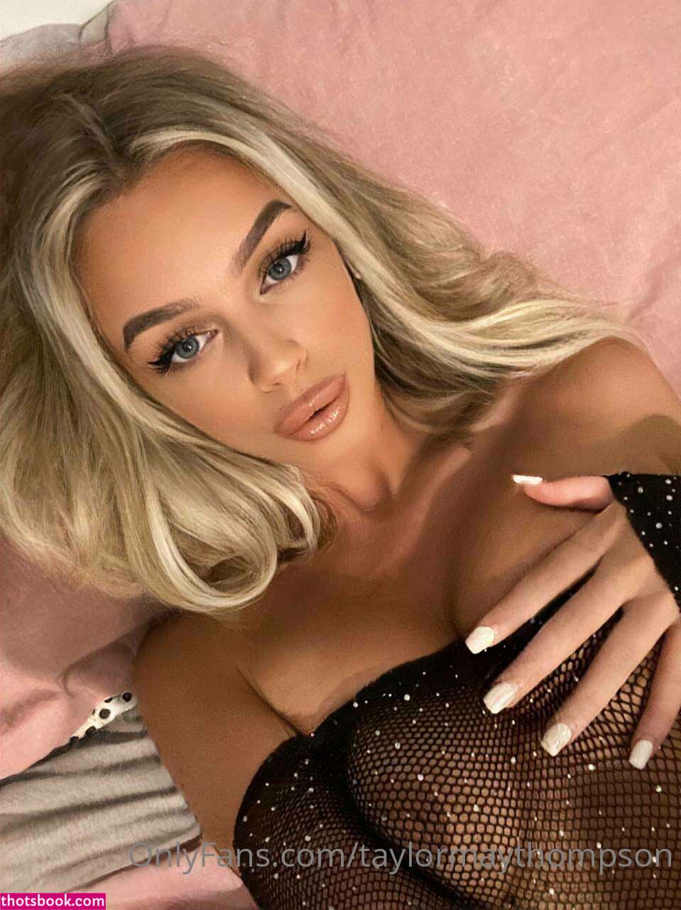 taylormaythompson Photo #33