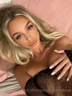 taylormaythompson Photo #33