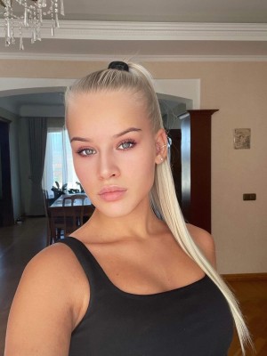 Yourmissel Photo #34