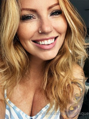 Anji Monique Photo #28