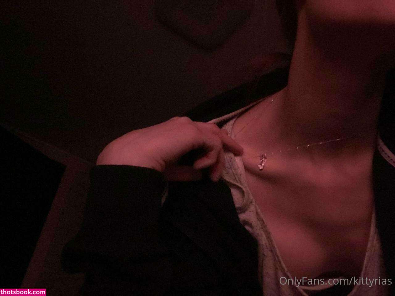 kittyrias Photo #9