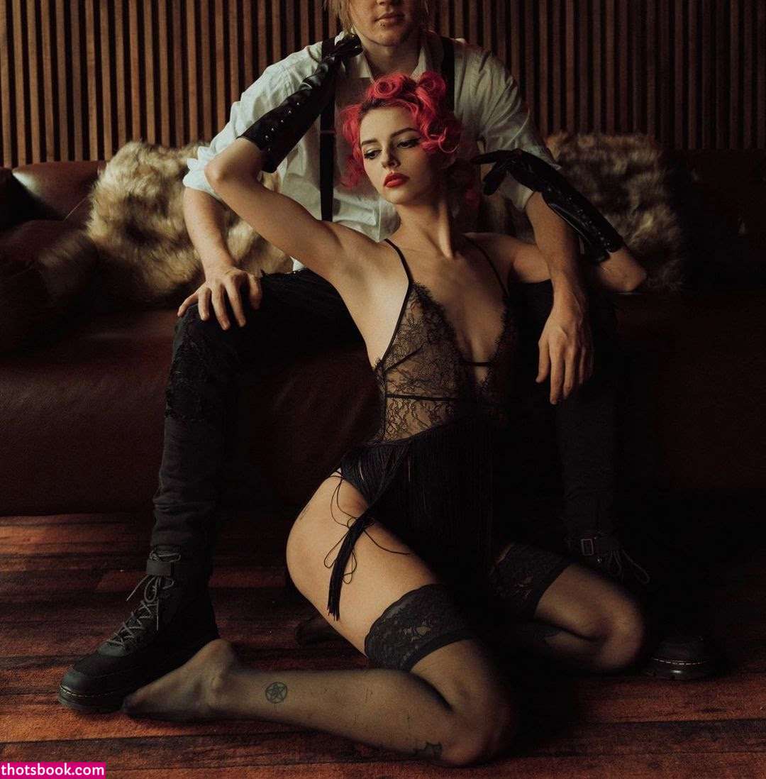 Sweetdistortion Photo #6