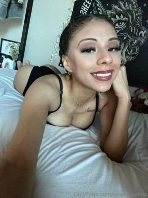 sexxxyselina Photo #12