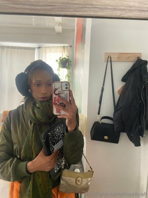 niaaliyah Photo #19