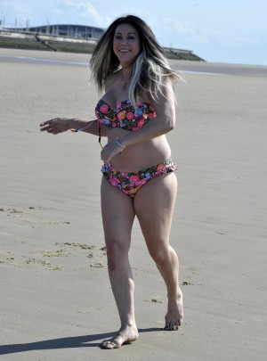 Lisa Appleton Photo #1