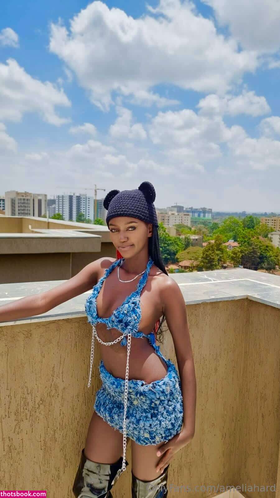 ameliahard Photo #10