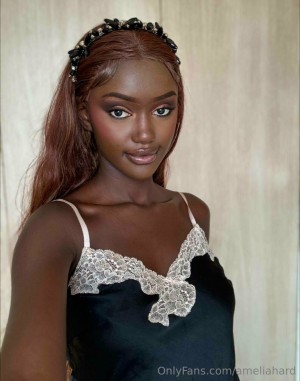 ameliahard Photo #13