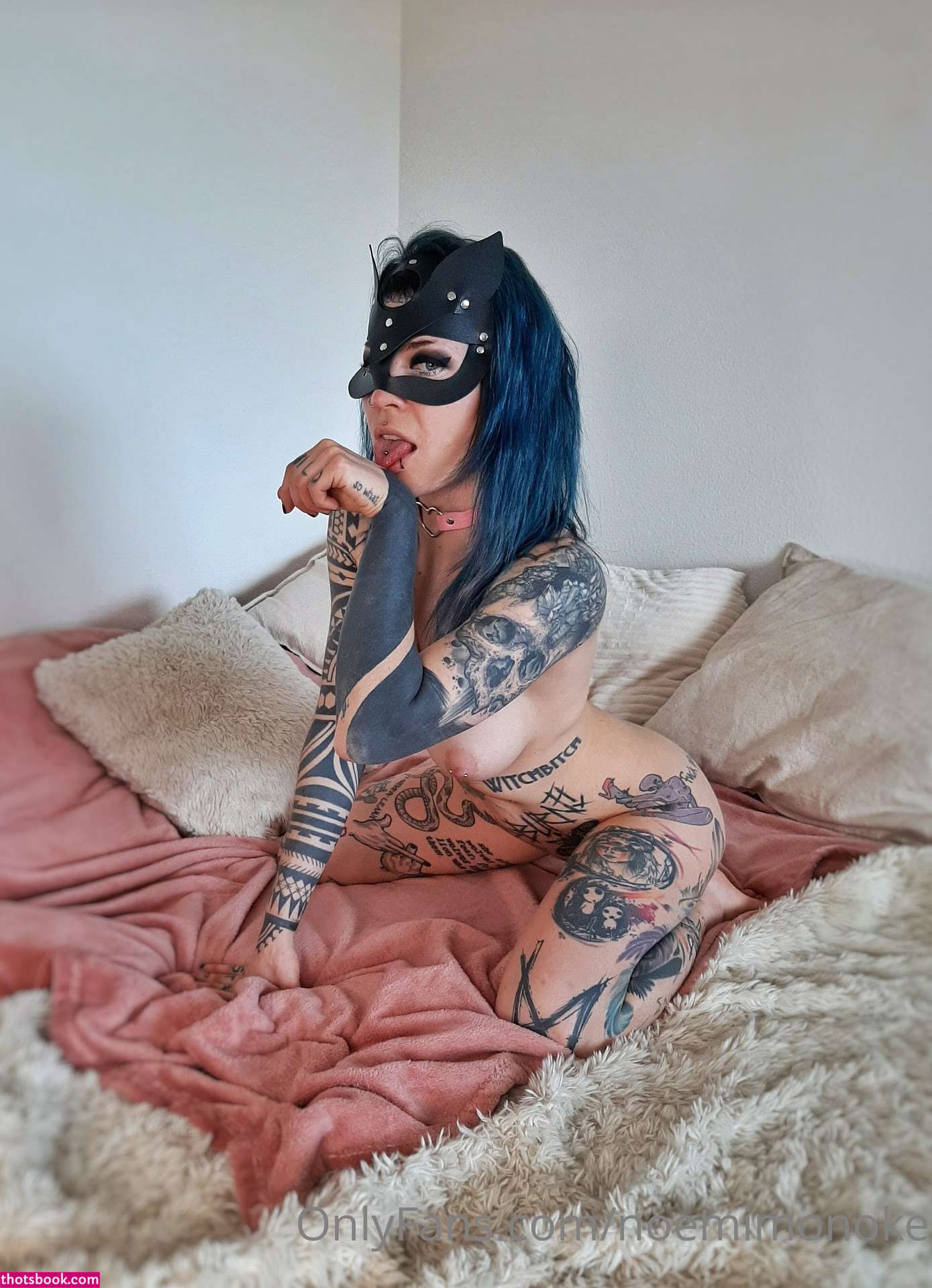 Noemi Riot Photo #40