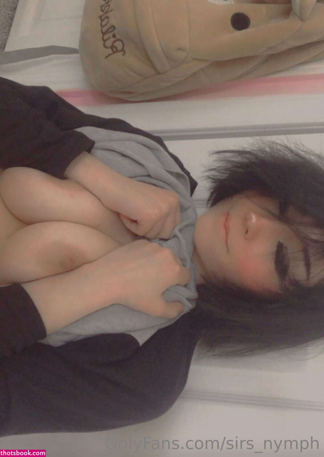 Sirs Nymph Photo #22