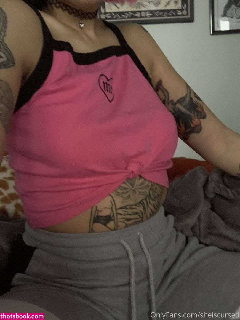 Sheiscursed Photo #30