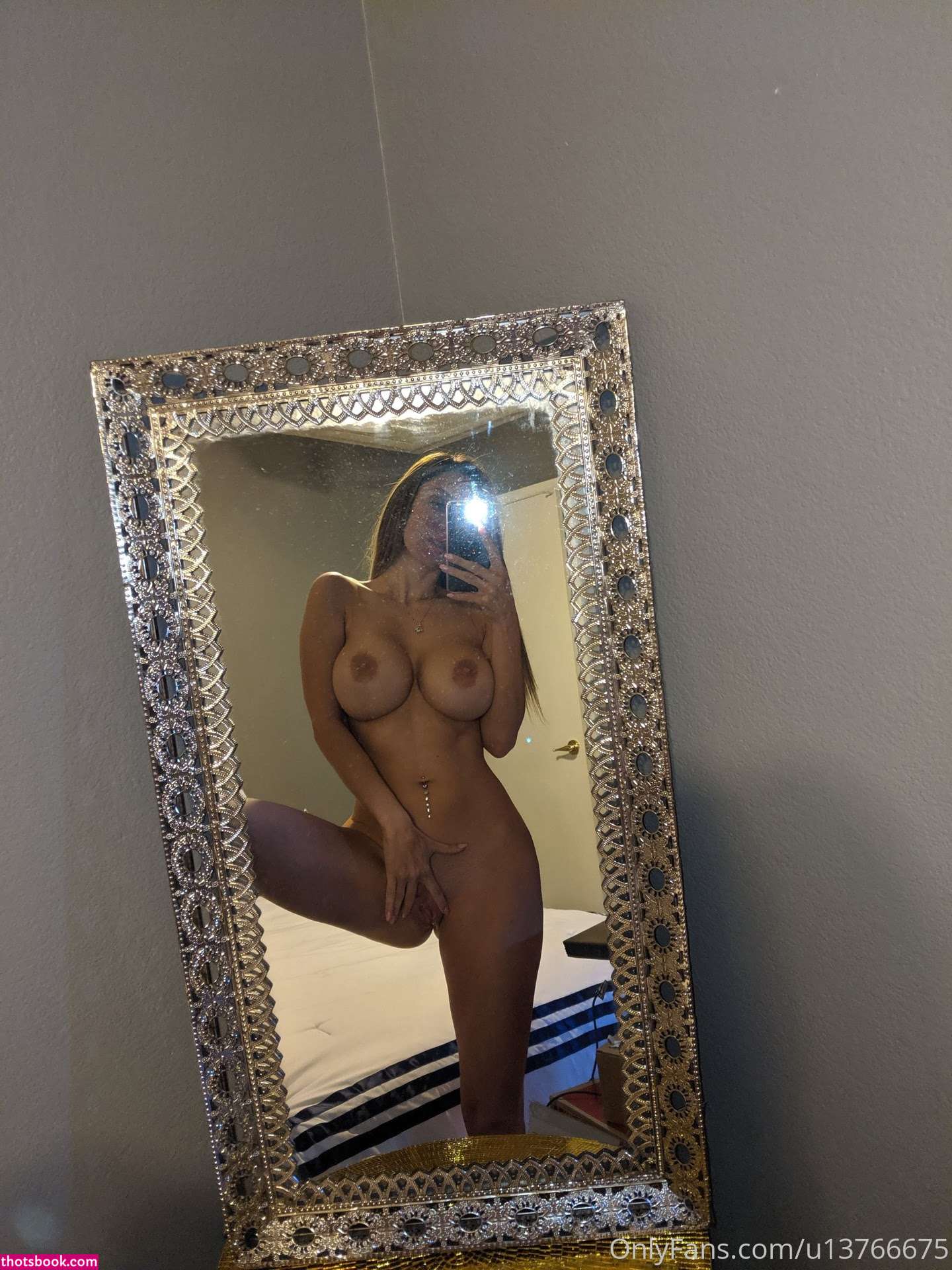 Ashley Vegas Photo #11