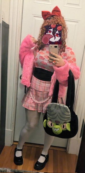 Carmilla Roux Post #1