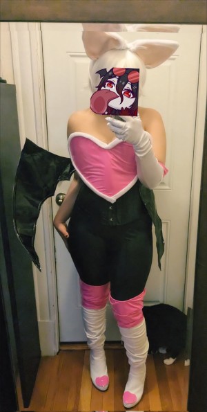 Carmilla Roux Photo #10