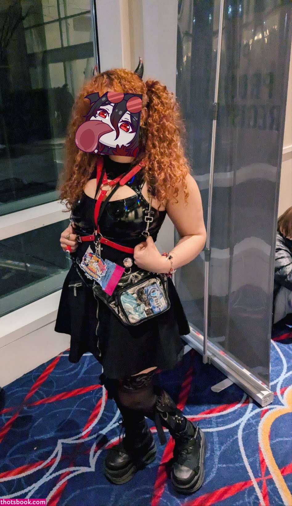 Carmilla Roux Photo #13