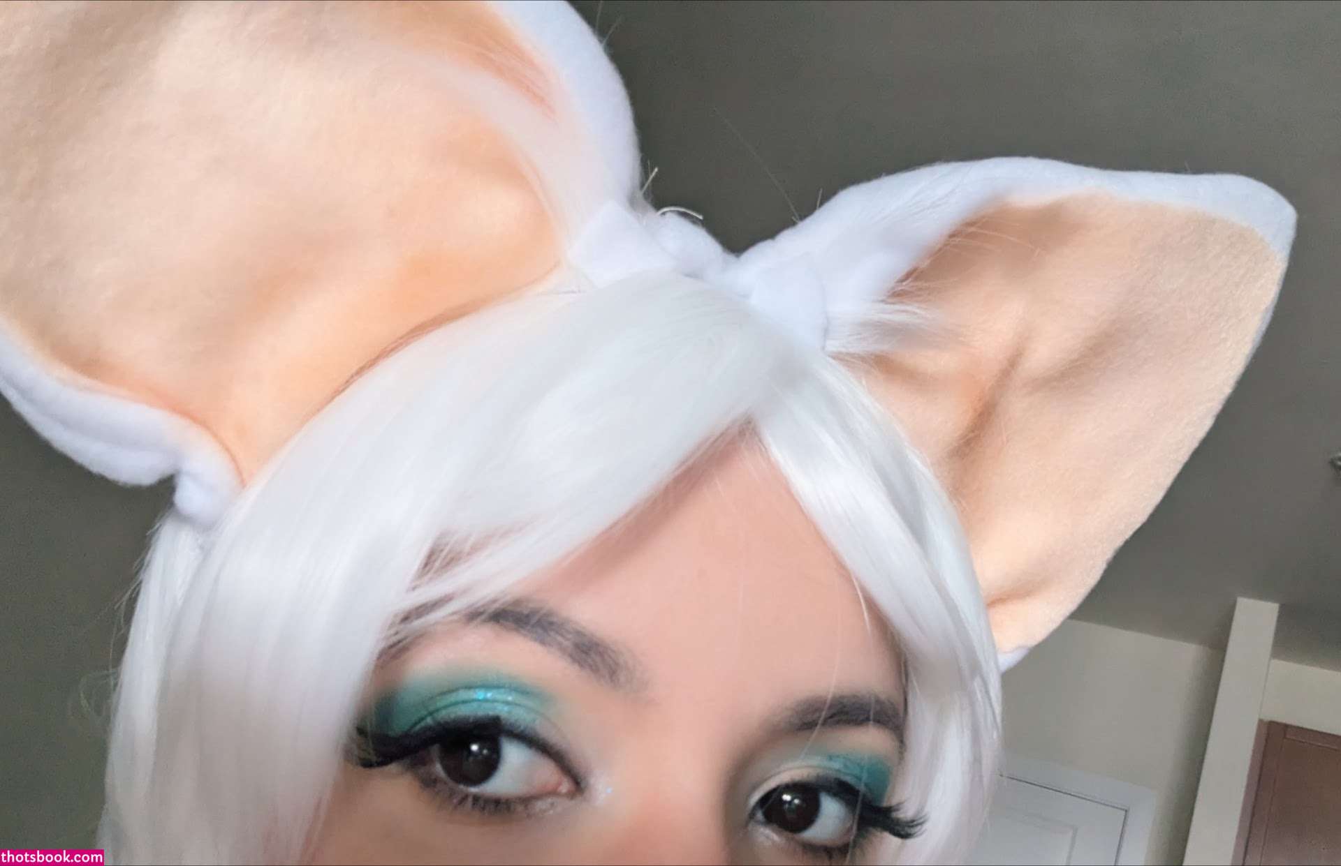 Carmilla Roux Photo #16