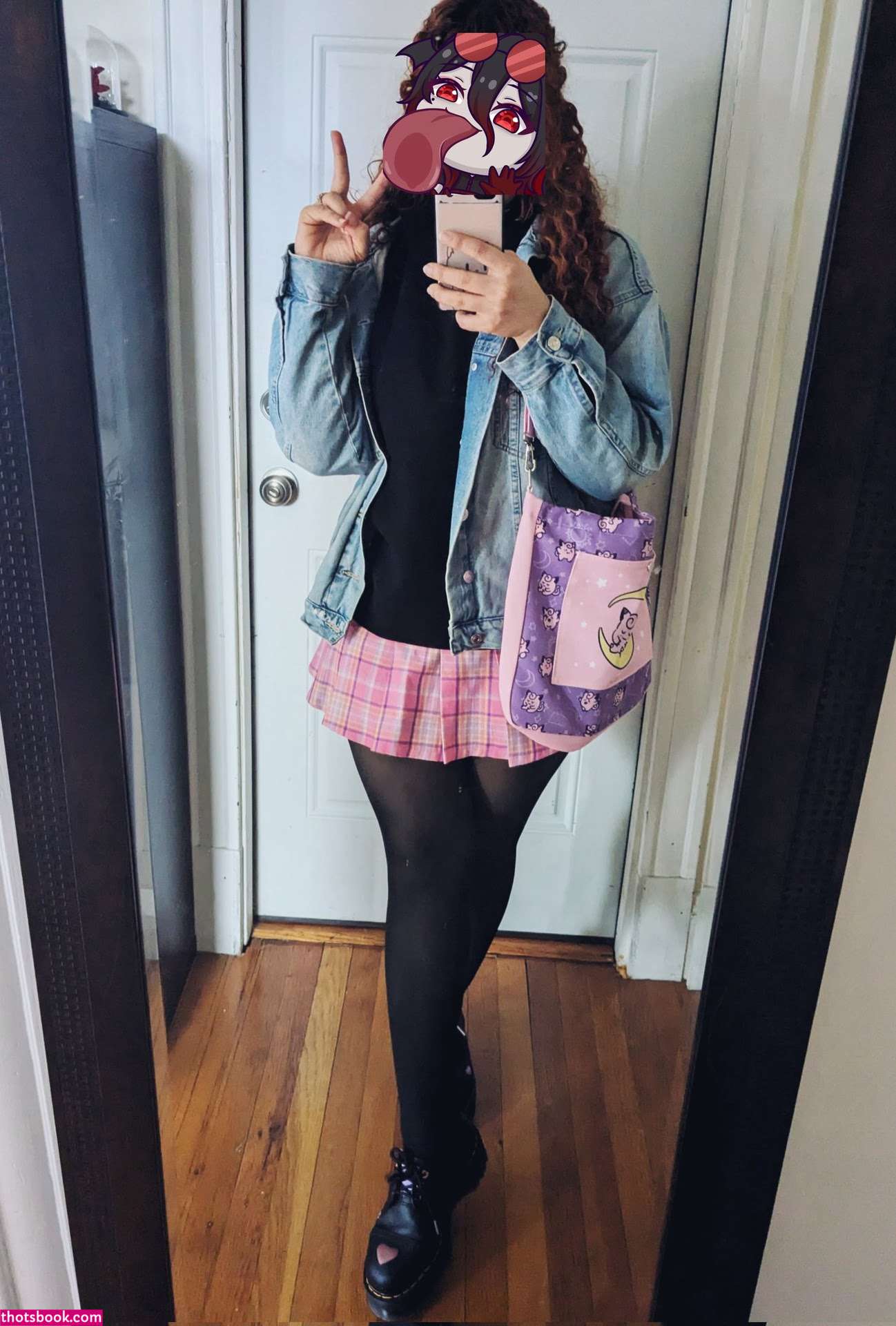 Carmilla Roux Photo #21