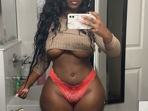 Sultry Nicole Photo #36