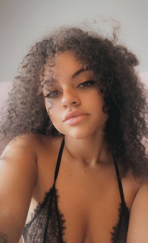 vieraralyn Photo #21