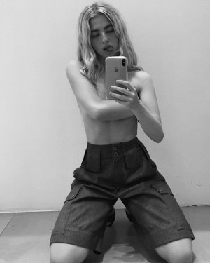 Anais Gallagher Photo #19