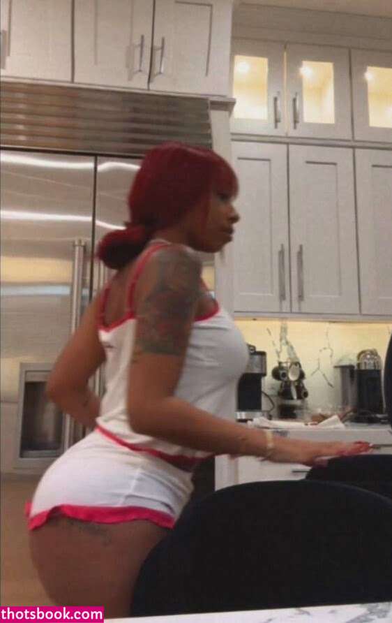 Ashley Burgos Photo #2