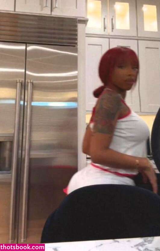 Ashley Burgos Photo #3