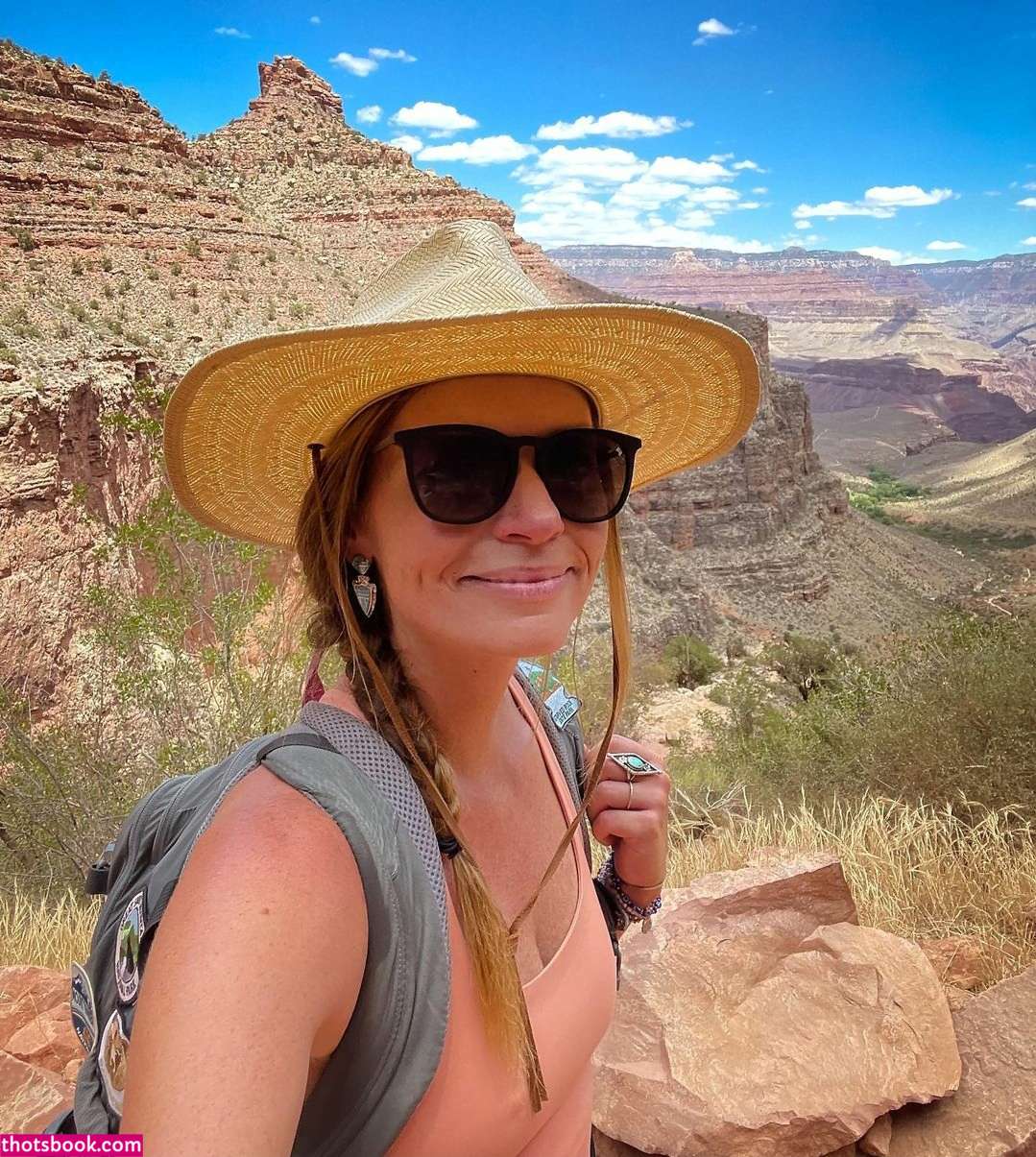 Emily Hart Photo #23