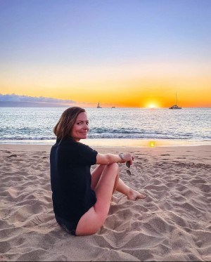 Emily Hart Photo #22