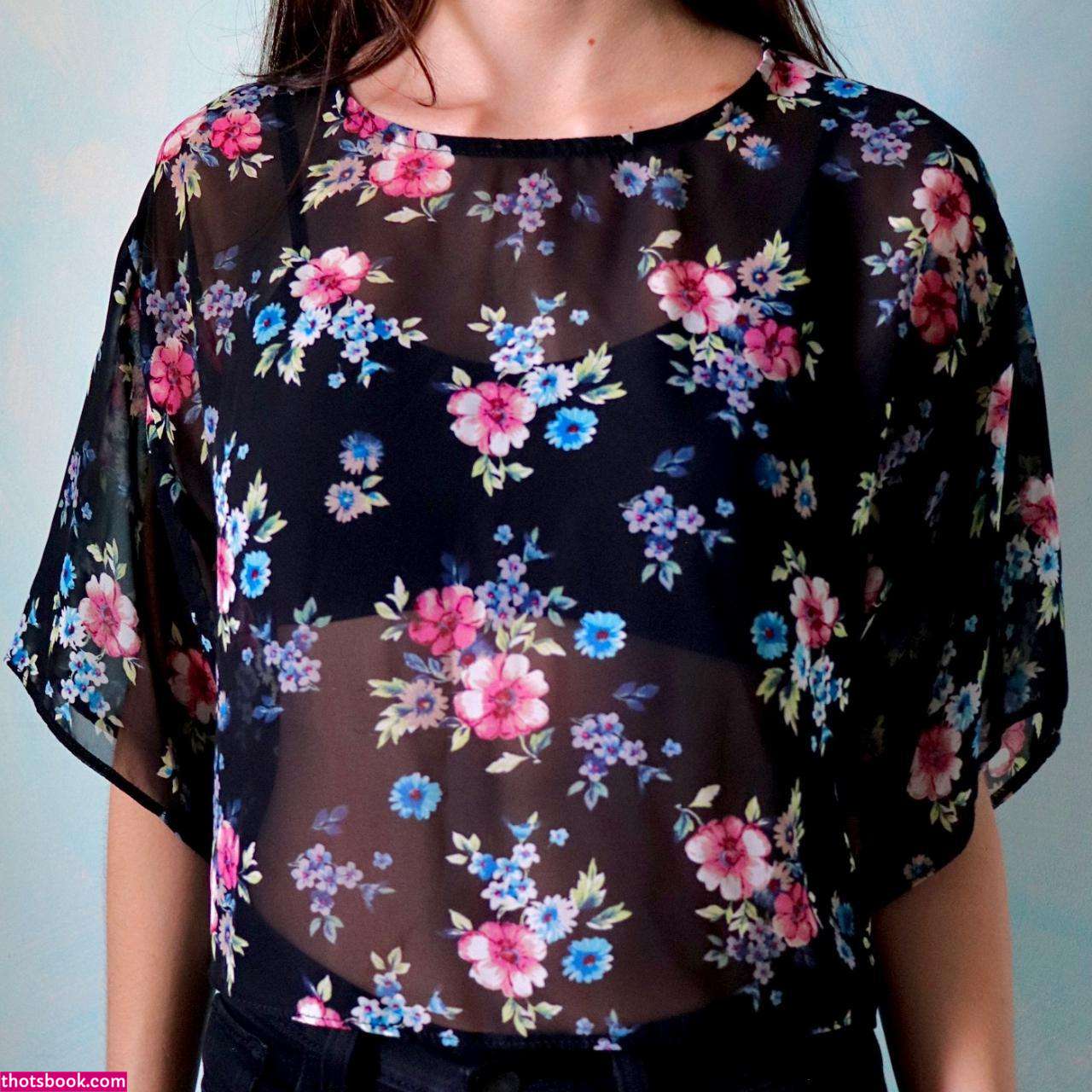 Esther Abrami Photo #19