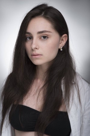 Esther Abrami Photo #23