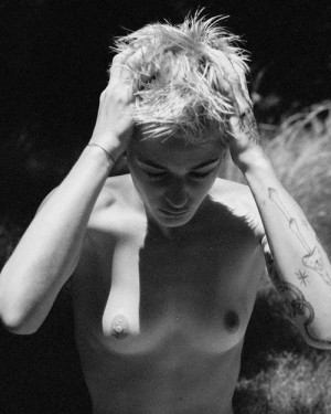 Esther Mcgregor Photo #5