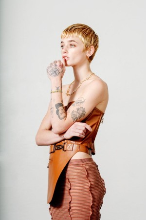 Esther Mcgregor Photo #11