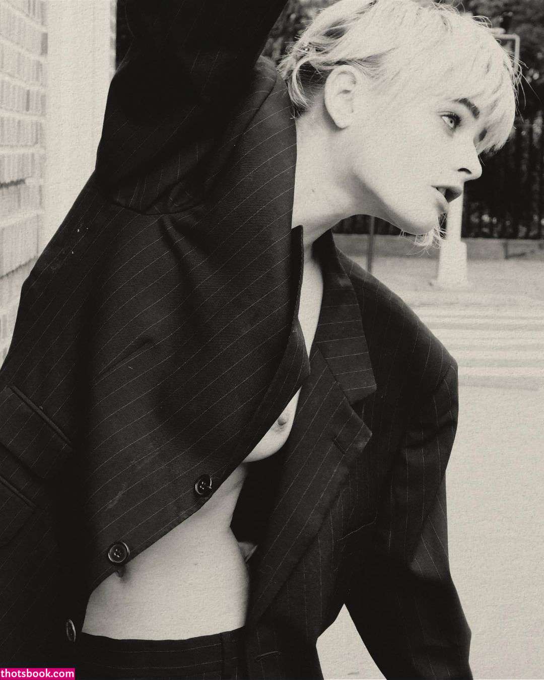 Esther Mcgregor Photo #28