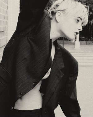 Esther Mcgregor Photo #28